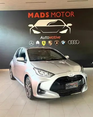TOYOTA Yaris 1.5 130 Hybrid 5 porte Lounge