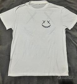 T-shirt bianca SHEIN taglia M con stampa orso