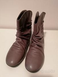 Stivaletti in pelle mocha mousse 