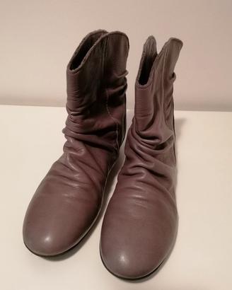 Stivaletti in pelle mocha mousse 