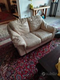 divani in vera pelle beige