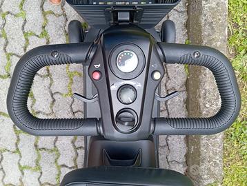 Scooter elettrico disabili Color SC100
