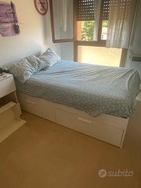 Letto francese con cassettoni e materasso barone