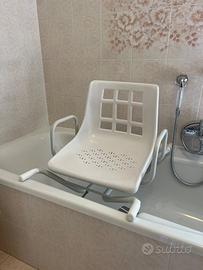 Sedia girevole per vasca da bagno