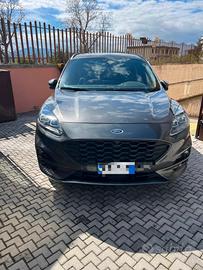 FORD Kuga 3ª serie - 2022