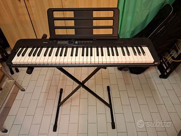 Tastiera Casio Casiotone CTS 300 più custodia