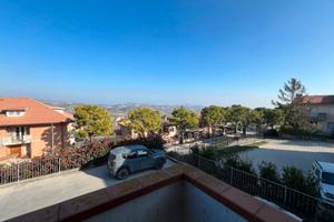 Appartamento con giardino