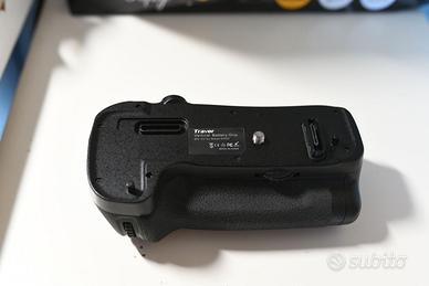 Battery grip MB-D17 Travor per Nikon D500