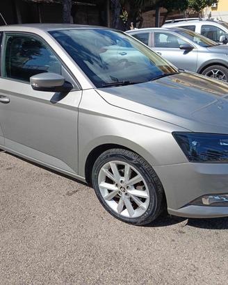 SKODA Fabia 1.4 TDI 90 CV DSG ambition