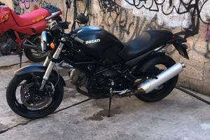 ducati monster 695
