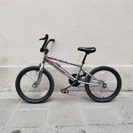Bici BMX 20'