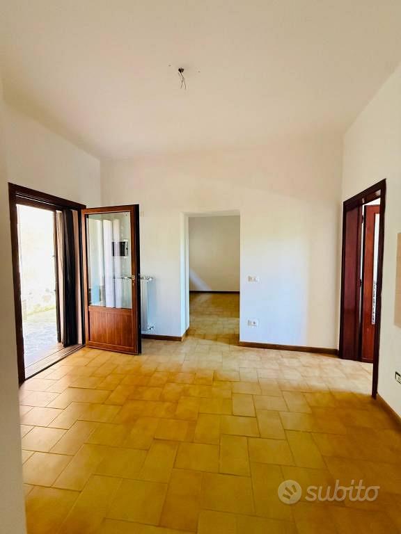 Appartamento di 80 m² con più di 5 locali a Palaia - Vista 2