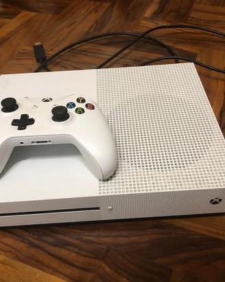 Xbox One S completa 1TB