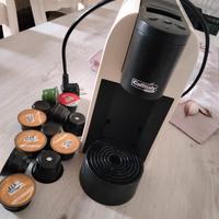 macchina caffè con capsule omaggio
