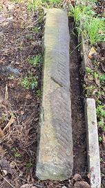 Antica Pietra Serena lavorata a mano - 155 cm