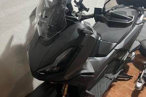 Stupendo HONDA ADV 350