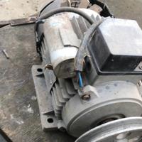 Motore elettrico per compressore aria