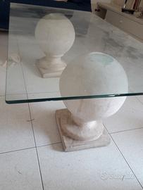 Tavolino basso e armadio metallico  3 ante