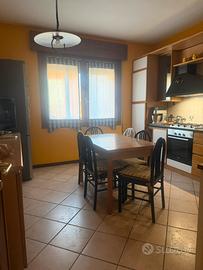 Spinea privato vende porzione bifamiliare