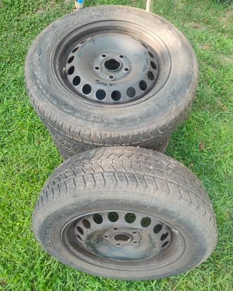 cerchi in ferro da 15 pollici 5×98 per fiat Doblò 