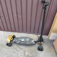 Monopattino Oxelo 4 ruote