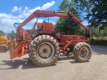 Trattore agricolo forestale