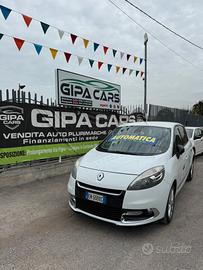 Renault Scenic Scénic XMod 1.5 dCi 110CV EDC Bose