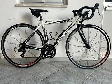 BICI STRADA VEKTOR JANUS