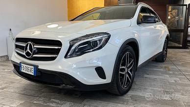 MERCEDES-BENZ GLA 200 CDI Automatic 4Matic Sport