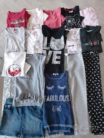 Lotto bimba 8/9  22 pezzi