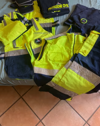 protezione civile divise