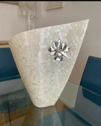 Vaso madreperla e argento