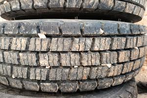 Gomme 8,5 r 17,5