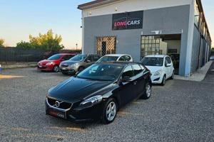 V40 D2 R-design berlina 2 volumi