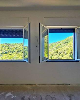 Attico / Mansarda di 99 m² con 3 locali e posto au