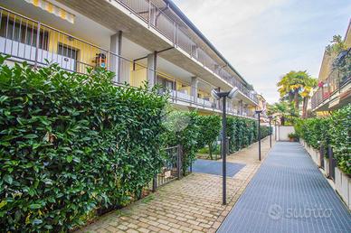 2 LOCALI A GARBAGNATE MILANESE