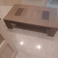 Letto matrimoniale armadio tavolo tutto nuovo.