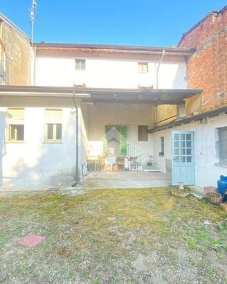 CASA SEMINDIPENDENTE A GROPPARELLO