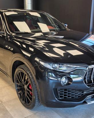 Maserati Levante V6 430 CV AWD S