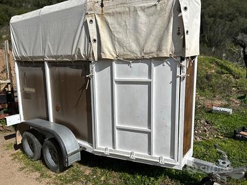 Trailer trasporto cavalli
