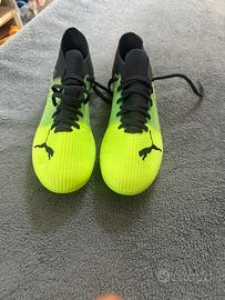 scarpe da calcio nuovo