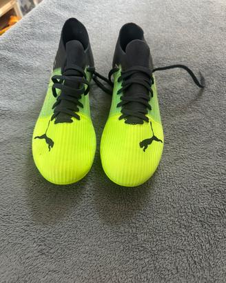 scarpe da calcio nuovo