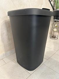 Contenitire IKEA LÖVKVAST 50 L con coperchio