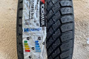 Pneumatico Yokohama 205/55R16 91H V906