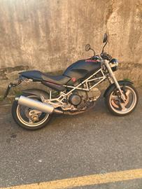 Ducati monster 600