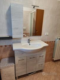 Mobiletto bagno