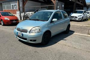 Toyota Yaris 1.0i 16V cat 3 porte Sol