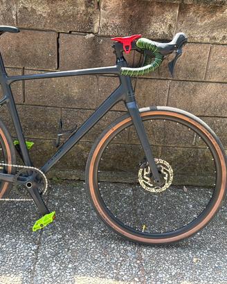 Cube Nuroad Pro alluminio tg L Gravel