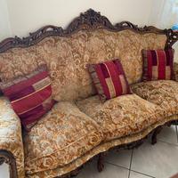 Salotto completo d’antiquariato