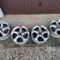 4 Cerchi in Lega Mercedes Benz GLA Raggio 18